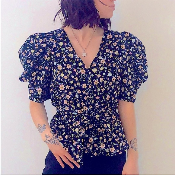Who What Wear Womens Floral Puffy Sleeve Waist Tie Button up Blouse Size XS - Picture 1 of 9